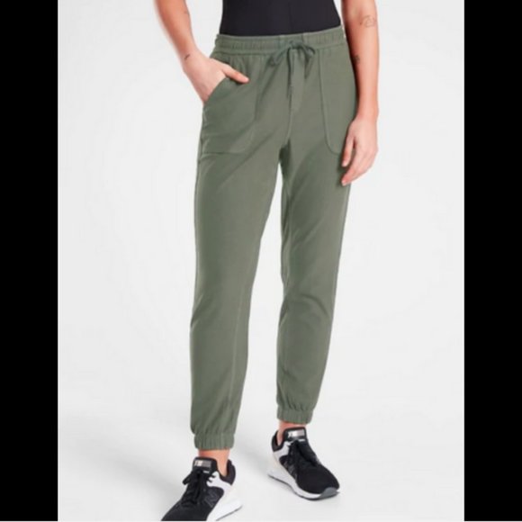 ATHLETA PALM GREEN ELASTIC WAIST FARALLON JOGGER PANTS - Picture 1 of 2